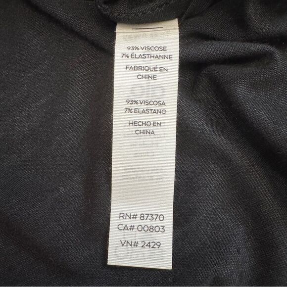 Alo Yoga Black Longer in back Basic Top Size Small - Picture 8 of 9